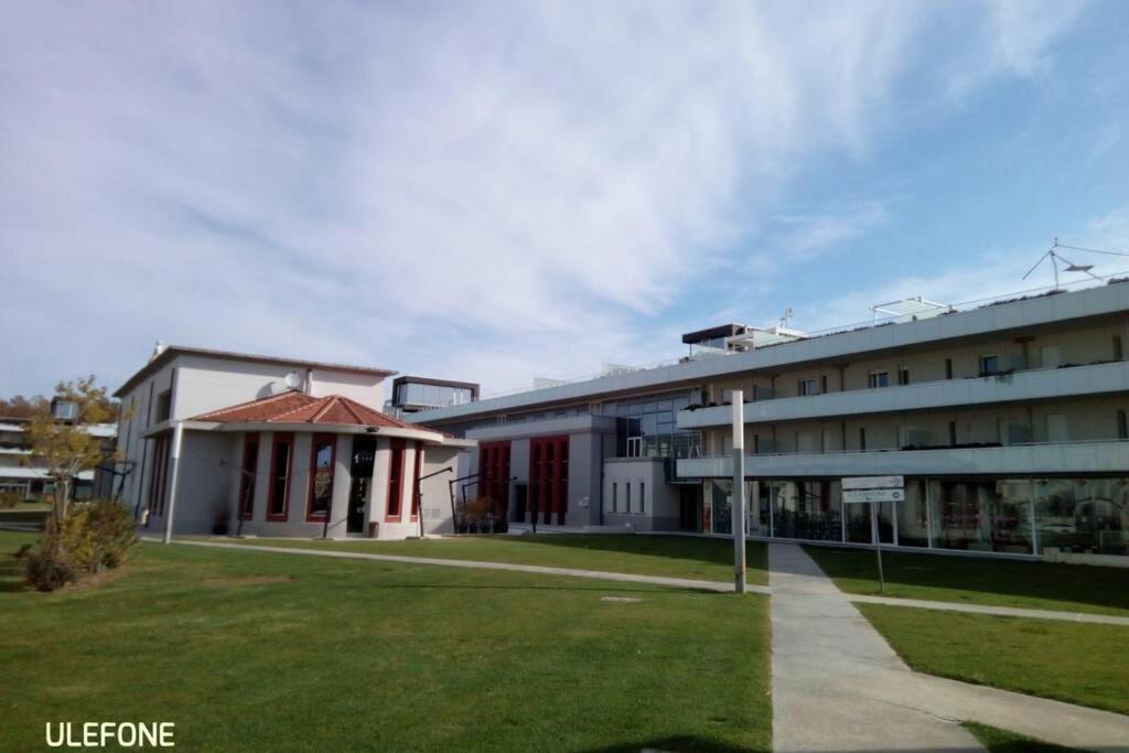 Casa Nel Parco Sulla Spiaggia Pisa Exteriör bild